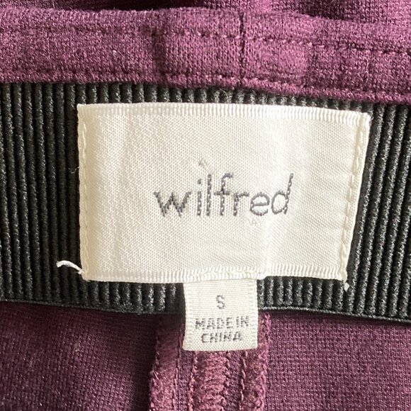 Like new! Aritzia Wilfred Purple / plum stretchy pencil skirt (size S) - Picture 3 of 3